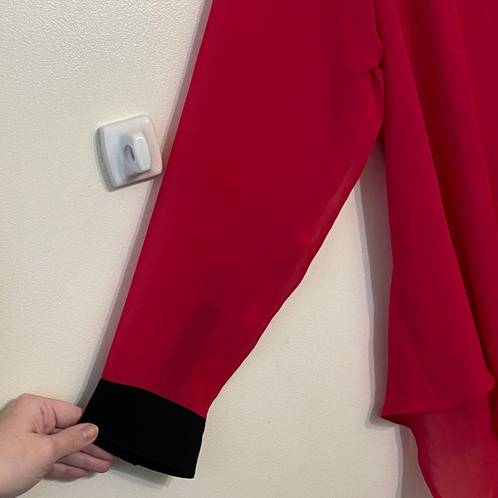 Torrid Fuchsia Colorblock Draped Back Blouse, 1x - image 7